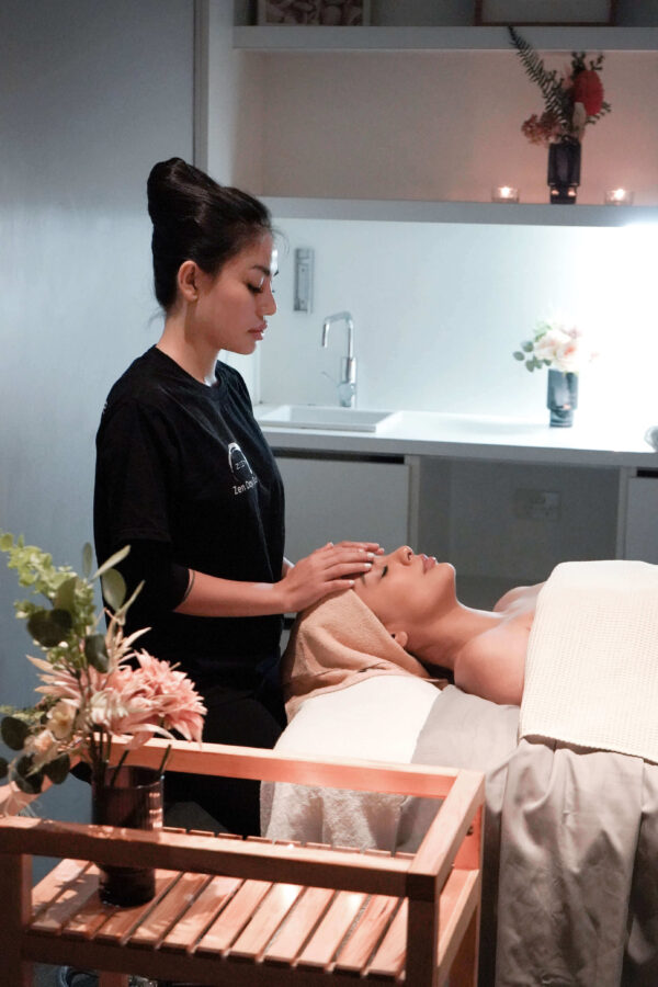 Age Smart Age Defying Facial - For Him / Her